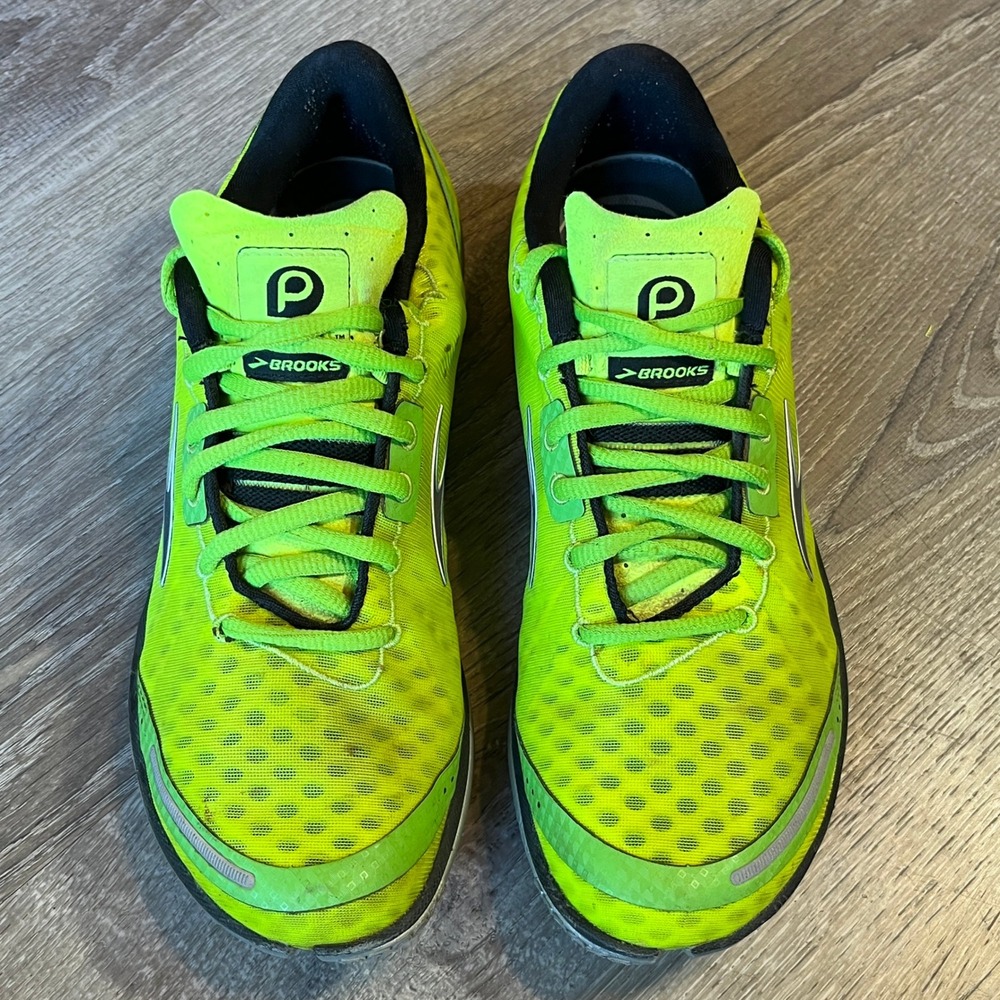 Brooks PureConnect Neon Green Running Shoe Women 9.5 Minimalist Athletic Sneaker